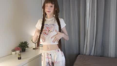 Arina online show from 04/04/26, 03:09