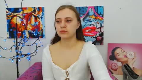 arinabelle online show from 03/22/26, 12:14