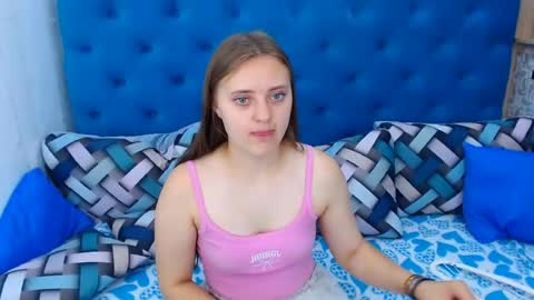 arinabelle online show from 07/20/26, 10:39