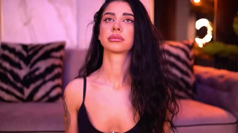 Arina online show from 10/28/25, 06:32