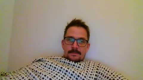 ariparikrigsmann online show from 12/24/24, 10:39