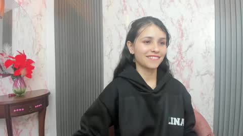 arisha_lee2 online show from 01/07/25, 08:45