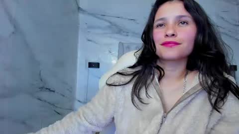 Snapshot of arisha_lee2 chatting on 07/02/26, 03:23 arisha_lee2 online show from 07/02/26, 03:23