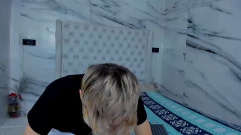 celina online show from 10/03/25, 08:28