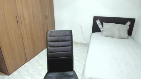 aristena_01 online show from 02/15/26, 01:46