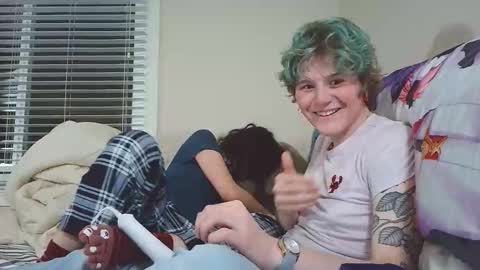 Snapshot of ariwants chatting on 02/23/26, 04:32 ariwants online show from 02/23/26, 04:32