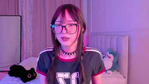 Snapshot of ariya_star chatting on 05/07/26, 02:22 Ariya online show from 05/07/26, 02:22