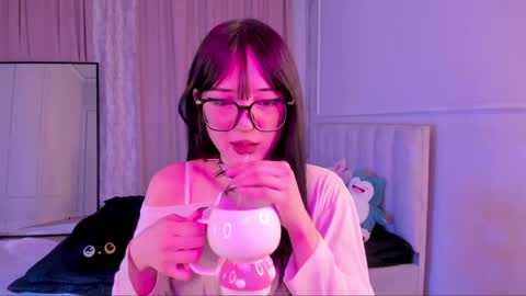Snapshot of ariya_star chatting on 05/08/26, 02:00 Ariya online show from 05/08/26, 02:00
