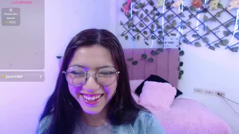 arizbeth_johansson online show from 11/12/25, 12:38