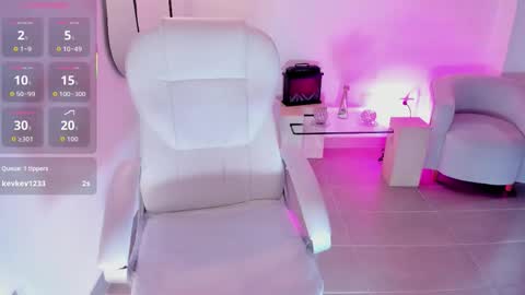 Arizona online show from 09/09/25, 11:32