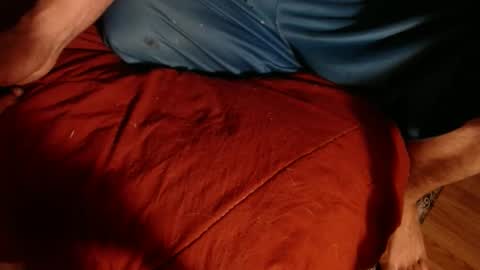 ark32699234 online show from 10/22/25, 03:51