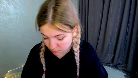 Snapshot of arlana_klart chatting on 02/03/26, 01:15 Arlana online show from 02/03/26, 01:15