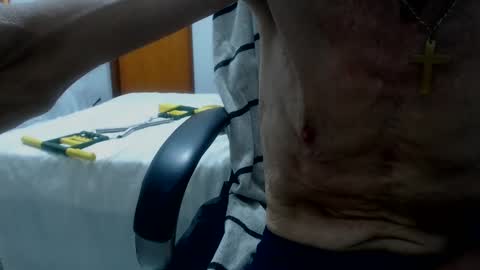 Snapshot of armaduradeacero chatting on 01/27/25, 09:34 armaduradeacero online show from 01/27/25, 09:34