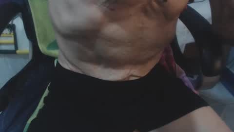 Snapshot of armaduradeacero chatting on 01/31/25, 08:43 armaduradeacero online show from 01/31/25, 08:43