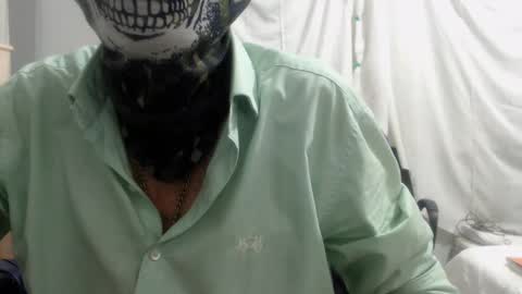 Snapshot of armaduradeacero chatting on 02/10/25, 03:13 armaduradeacero online show from 02/10/25, 03:13