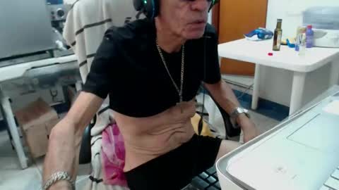 armaduradeacero online show from 01/09/26, 05:37