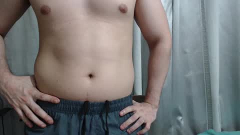 Snapshot of armando_2002 chatting on 05/24/26, 01:10 ARMANDO online show from 05/24/26, 01:10