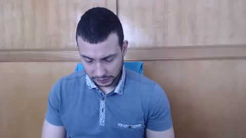 Snapshot of armando_2002 chatting on 06/11/26, 06:06 ARMANDO online show from 06/11/26, 06:06