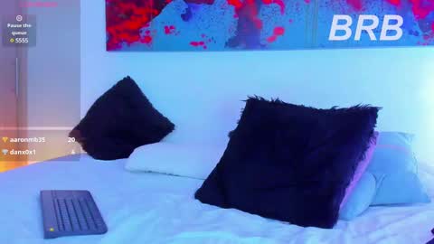   online show from 03/06/25, 05:46