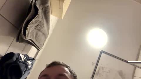 armyskater32 online show from 09/13/25, 07:57