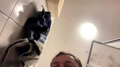 armyskater32 online show from 11/05/25, 09:48