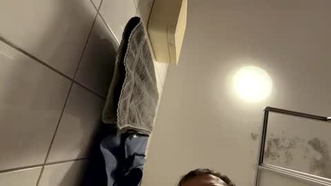 armyskater32 online show from 02/23/26, 08:28