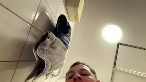 armyskater32 online show from 07/12/26, 08:00