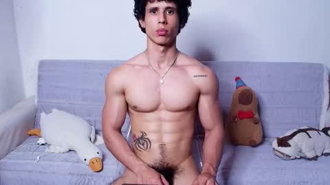 arnold black online show from 03/08/25, 10:45