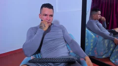 Arnold fit hot98 online show from 12/12/24, 06:53