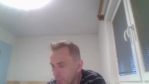 aromannn online show from 11/08/25, 02:50