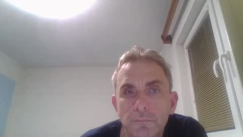 aromannn online show from 11/30/25, 07:40