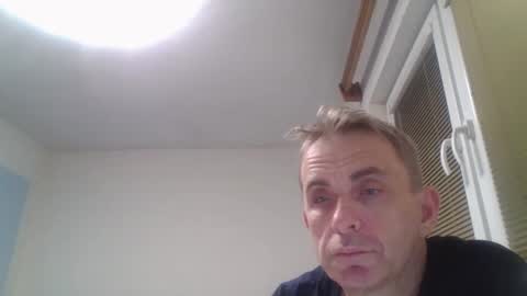 aromannn online show from 12/02/25, 07:31