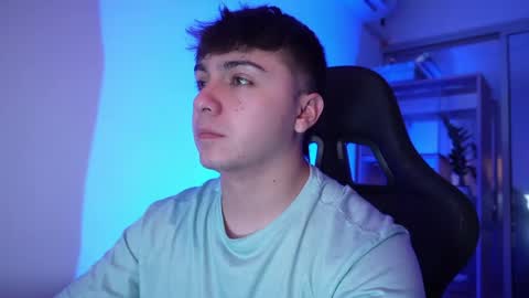 aron__cooper online show from 05/06/26, 01:14