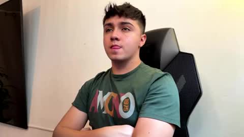 aron__cooper online show from 05/16/26, 01:32