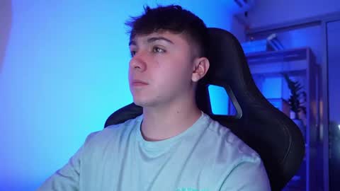 aron__cooper online show from 05/26/26, 12:28