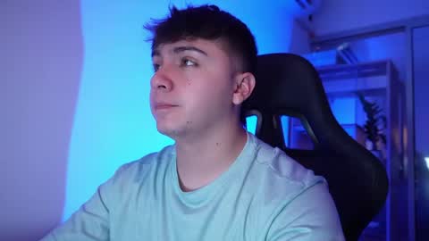 aron__cooper online show from 05/26/26, 11:45