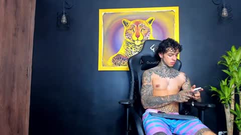 Aron ford online show from 01/11/25, 11:46