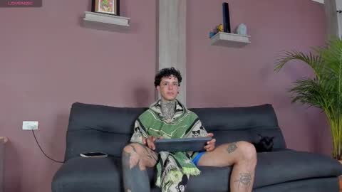 Aron ford online show from 11/23/25, 05:13