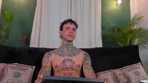 Snapshot of aron_ford chatting on 06/13/26, 12:08 Aron ford online show from 06/13/26, 12:08