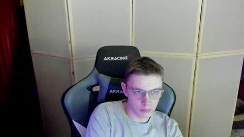 Snapshot of aron_neall chatting on 12/02/24, 06:43 biggest penis online show from 12/02/24, 06:43