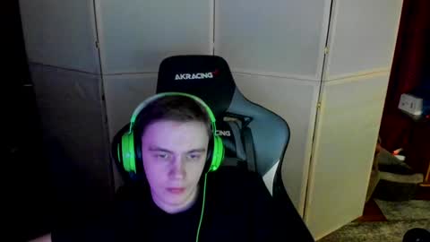 Snapshot of aron_neall chatting on 01/26/25, 02:19 biggest penis online show from 01/26/25, 02:19