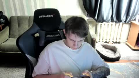 Snapshot of aron_neall chatting on 12/02/25, 08:08 biggest penis online show from 12/02/25, 08:08