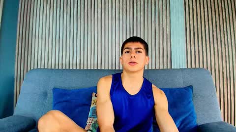 Snapshot of aron_pulse chatting on 02/21/26, 01:45 aron_pulse online show from 02/21/26, 01:45