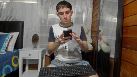 Aron G Franco online show from 01/13/25, 08:37