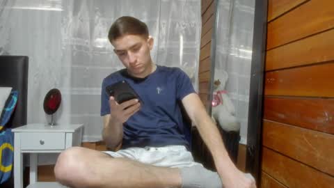 Aron G Franco online show from 03/05/25, 07:06