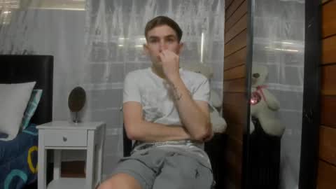 Aron G Franco online show from 03/12/25, 08:41