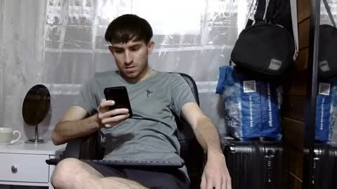 Aron G Franco online show from 10/06/25, 06:27