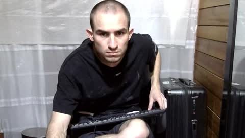 Aron G Franco online show from 01/16/26, 04:44