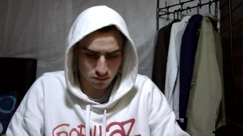 Aron G Franco online show from 04/22/26, 01:08