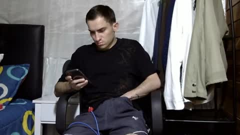 Snapshot of arongfranco chatting on 04/29/26, 05:30 Aron G Franco online show from 04/29/26, 05:30